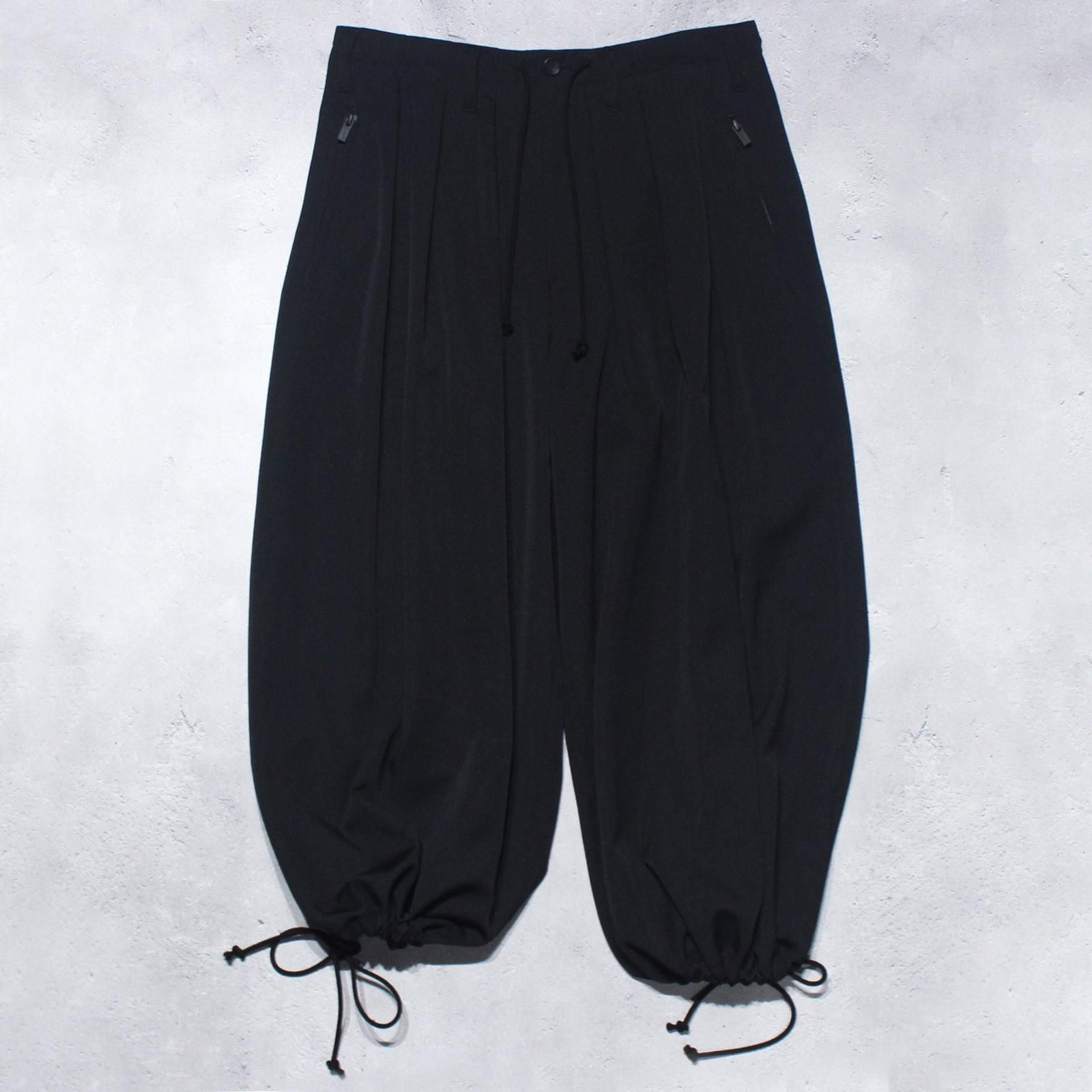 <img class='new_mark_img1' src='https://img.shop-pro.jp/img/new/icons8.gif' style='border:none;display:inline;margin:0px;padding:0px;width:auto;' />Yohji Yamamoto POUR HOMMEWOOL GABARDINE BALLOON PANTS

