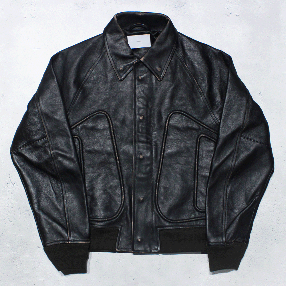 <img class='new_mark_img1' src='https://img.shop-pro.jp/img/new/icons8.gif' style='border:none;display:inline;margin:0px;padding:0px;width:auto;' />SUGARHILLCORDED LEATHER BLOUSON(BLACK)