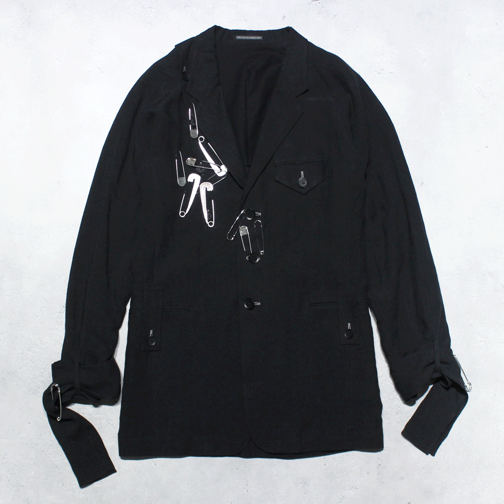 Yohji Yamamoto POUR HOMME60 LINEN LAWN I-SLEEVE CUFF TIED SAFETY PIN JACKET
