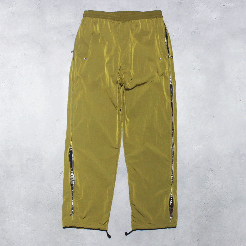 <img class='new_mark_img1' src='https://img.shop-pro.jp/img/new/icons8.gif' style='border:none;display:inline;margin:0px;padding:0px;width:auto;' />BED j.w. FORDTraining Cargo Pants(GOLD)
