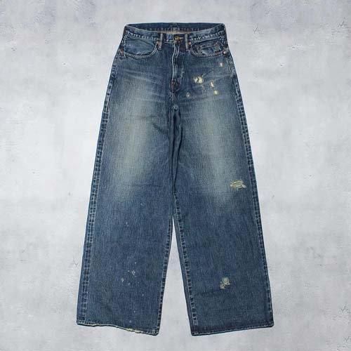 <img class='new_mark_img1' src='https://img.shop-pro.jp/img/new/icons8.gif' style='border:none;display:inline;margin:0px;padding:0px;width:auto;' />SUGARHILLFADED MODERN DENIM WIDE TROUSERS(FADED INDIGO)