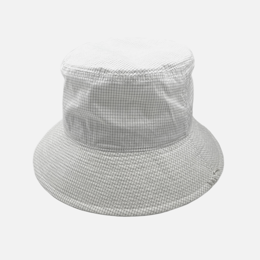 <img class='new_mark_img1' src='https://img.shop-pro.jp/img/new/icons8.gif' style='border:none;display:inline;margin:0px;padding:0px;width:auto;' />HUNTISMGraph Check Bucket Hat(White)