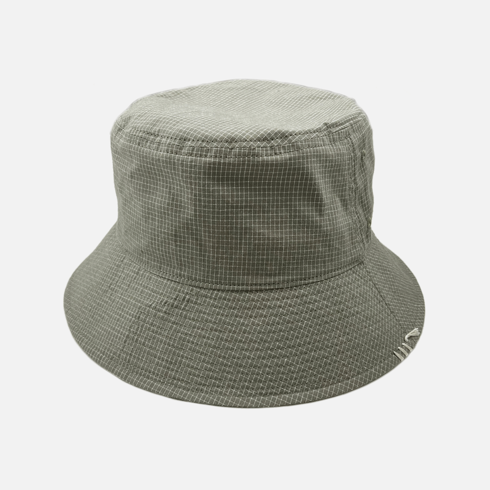 <img class='new_mark_img1' src='https://img.shop-pro.jp/img/new/icons8.gif' style='border:none;display:inline;margin:0px;padding:0px;width:auto;' />HUNTISMGraph Check Bucket Hat(Olive)