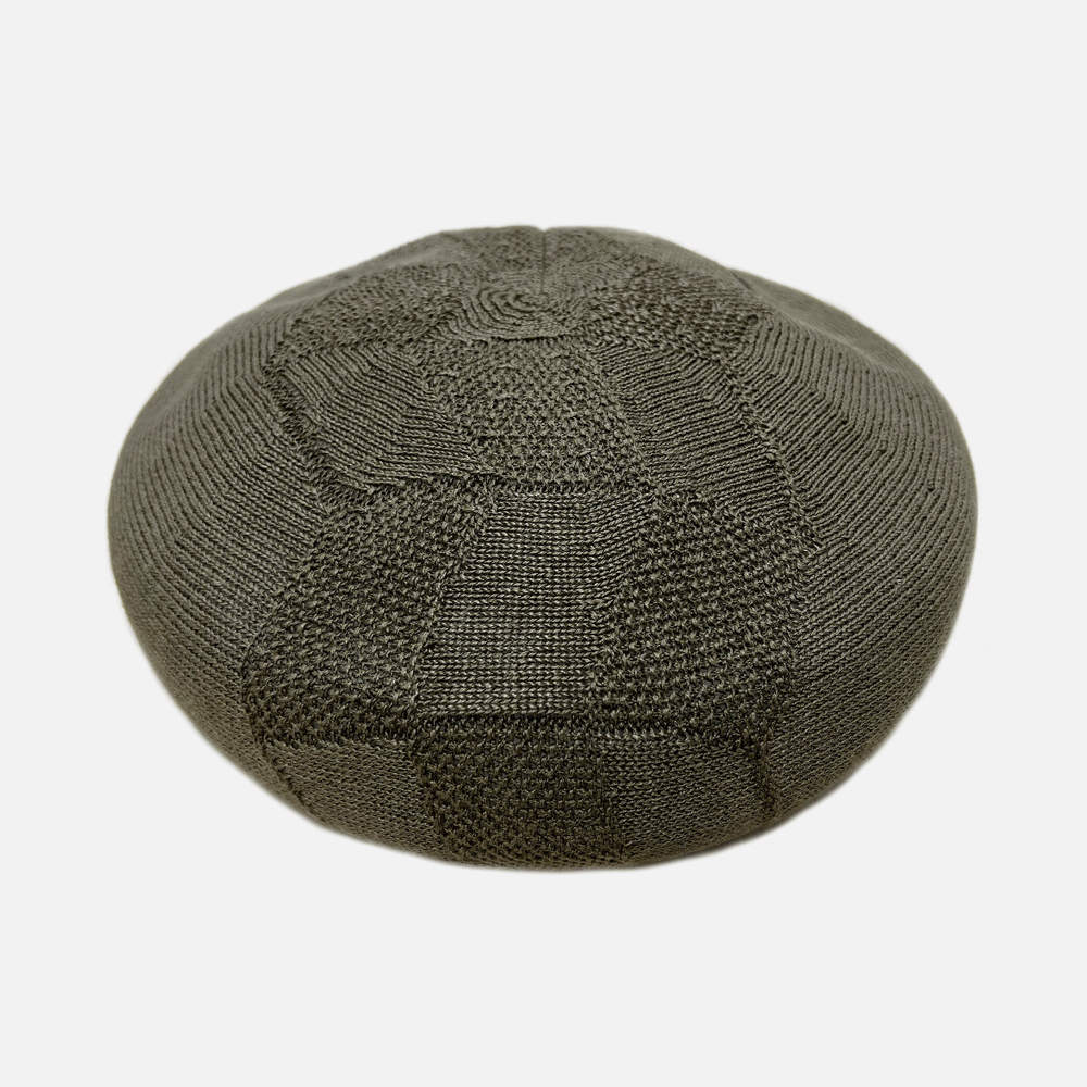 <img class='new_mark_img1' src='https://img.shop-pro.jp/img/new/icons8.gif' style='border:none;display:inline;margin:0px;padding:0px;width:auto;' />HUNTISMGeom Jacquard Beret(Brown)
