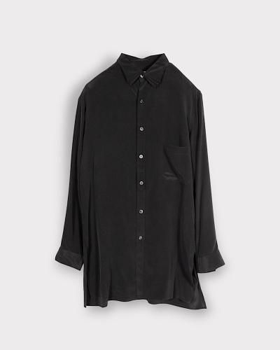 <img class='new_mark_img1' src='https://img.shop-pro.jp/img/new/icons20.gif' style='border:none;display:inline;margin:0px;padding:0px;width:auto;' />Yohji Yamamoto POUR HOMME16M DECINE PLACKET TAB TRIPLE COLLAR BLOUSE