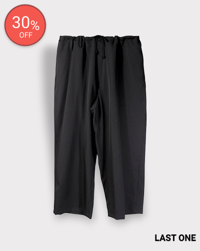 <img class='new_mark_img1' src='https://img.shop-pro.jp/img/new/icons20.gif' style='border:none;display:inline;margin:0px;padding:0px;width:auto;' />Y's for menGABARDINE STANDARD STRING PANTS WITH 3-STITCH 63,800-