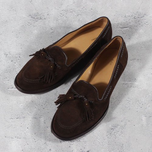 <img class='new_mark_img1' src='https://img.shop-pro.jp/img/new/icons8.gif' style='border:none;display:inline;margin:0px;padding:0px;width:auto;' />SUGARHILLSUEDE LOAFER COUPE(BROWN SUEDE)