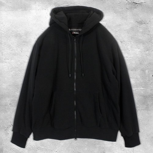 <img class='new_mark_img1' src='https://img.shop-pro.jp/img/new/icons8.gif' style='border:none;display:inline;margin:0px;padding:0px;width:auto;' />MOUT RECON TAILORMOUT WIND PRO FULL ZIP HOODIE