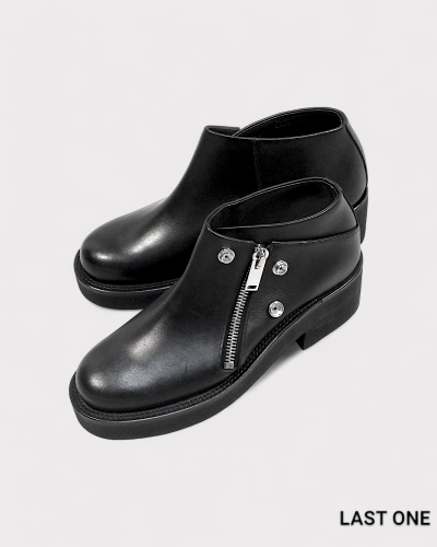 <img class='new_mark_img1' src='https://img.shop-pro.jp/img/new/icons65.gif' style='border:none;display:inline;margin:0px;padding:0px;width:auto;' />foot the coacherRIDERS BOOTS