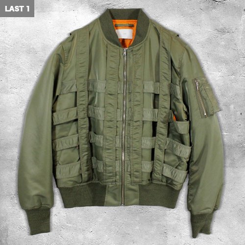 <img class='new_mark_img1' src='https://img.shop-pro.jp/img/new/icons8.gif' style='border:none;display:inline;margin:0px;padding:0px;width:auto;' />SUGARHILLCAGED BOMBER JACKET(KHAKI)