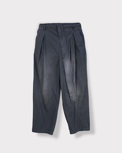 BED j.w. FORDGarment-dye parachute Pants(Black)