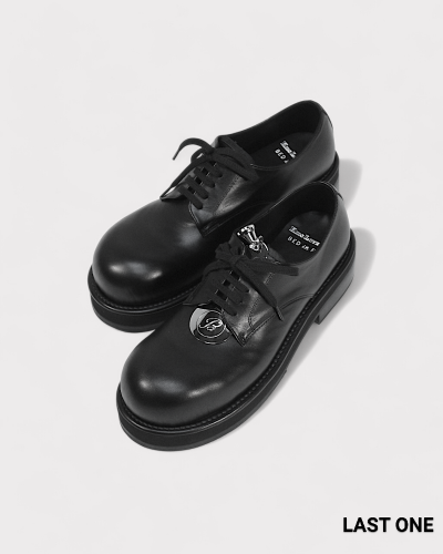 <img class='new_mark_img1' src='https://img.shop-pro.jp/img/new/icons8.gif' style='border:none;display:inline;margin:0px;padding:0px;width:auto;' />BED j.w. FORDChaplin Postman Shoes(Black)