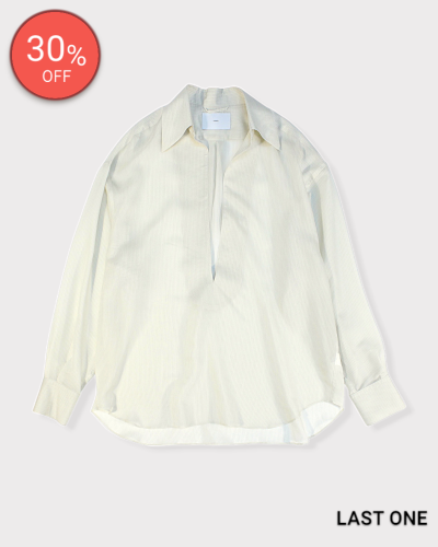 <img class='new_mark_img1' src='https://img.shop-pro.jp/img/new/icons20.gif' style='border:none;display:inline;margin:0px;padding:0px;width:auto;' />SUGARHILLSHEER SKIPPER SHIRT(WHITE STRIPE) 41,800-