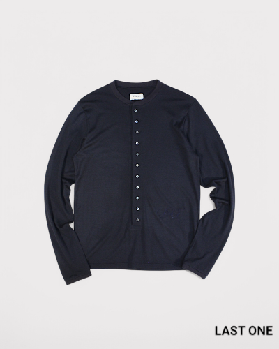 <img class='new_mark_img1' src='https://img.shop-pro.jp/img/new/icons8.gif' style='border:none;display:inline;margin:0px;padding:0px;width:auto;' />BED j.w. FORDHenry-neckline Shirts(Navy)