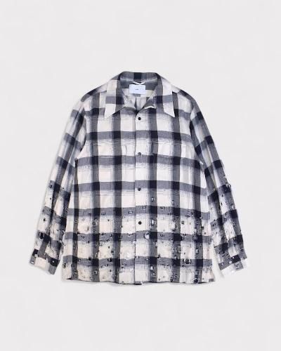 <img class='new_mark_img1' src='https://img.shop-pro.jp/img/new/icons8.gif' style='border:none;display:inline;margin:0px;padding:0px;width:auto;' />SUGARHILLOMBRE DESTROYED SHIRTS(NAVY OMBRE)