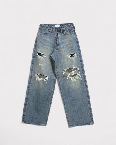 <img class='new_mark_img1' src='https://img.shop-pro.jp/img/new/icons64.gif' style='border:none;display:inline;margin:0px;padding:0px;width:auto;' />SUGARHILLDAMAGED MODERN DENIM PANTS WIDE CUT