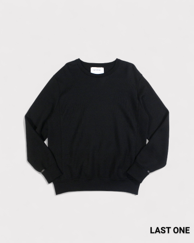 <img class='new_mark_img1' src='https://img.shop-pro.jp/img/new/icons8.gif' style='border:none;display:inline;margin:0px;padding:0px;width:auto;' />MOUT RECON TAILORTHE INOUE BROTHERS... X MOUT RECON TAILOR CREW NECK CELL HOLSTER POCKET