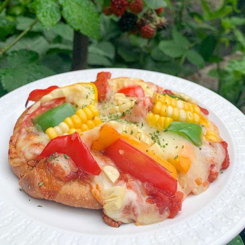 野菜のピザ