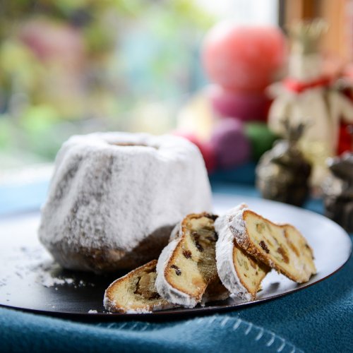 クリスマスケーキ クグロフ 王様のパン レビュー クチコミ