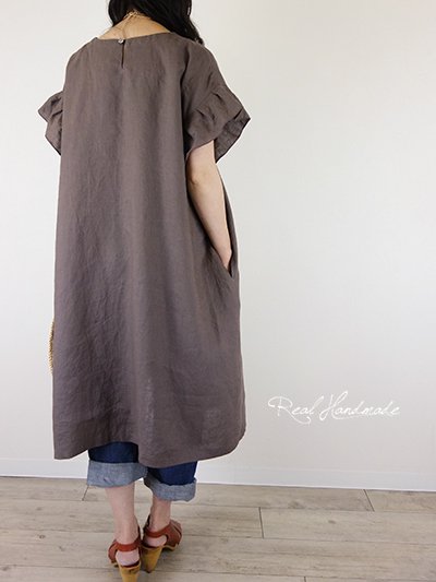 予約販売] しっとり柔らかモカリネン袖フリルワンピース | 上質なリネンでハンドメイド - REAL HANDMADE -リアルハンドメイド-  心を込めて手作りした素敵なお洋服をあなたへ。。