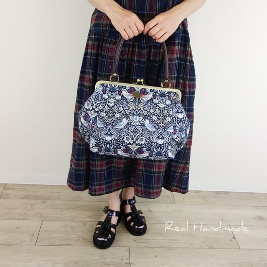 予約販売] いちご泥棒がま口BAG NAVY - REAL HANDMADE -リアル