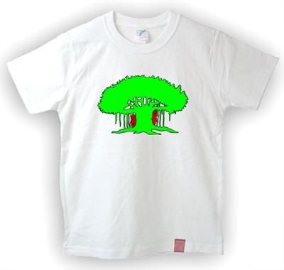 コラボtシャツ Okinowコラボ ガジュマルとキジムナー ホワイト おもしろtシャツ 雑貨 自慢出来ないtシャツ屋 まめた本舗 総本店