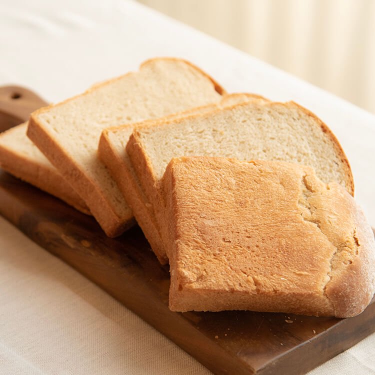 きくち村の自然栽培小麦粉を使った食パン【冷凍】5枚切(約400g)