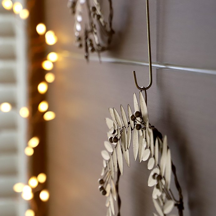 クリスマス リース ブリキ 金色 ゴールド アンティーク シンプル 飾り オブジェ 壁掛け 暮らし 雑貨