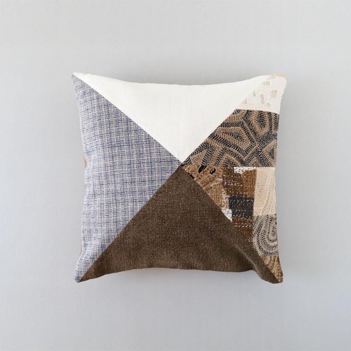 パッチワーククッションカバー リサイクルサリーパッチワーククッションカバー