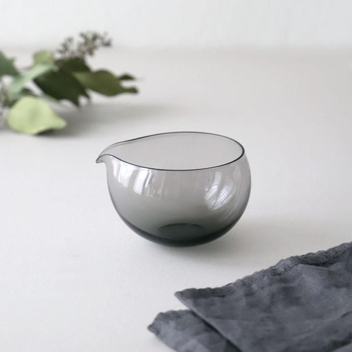 ワシズカグラススタジオ｜片口 丸［チャコール］ - ハシュケ［hushykke］