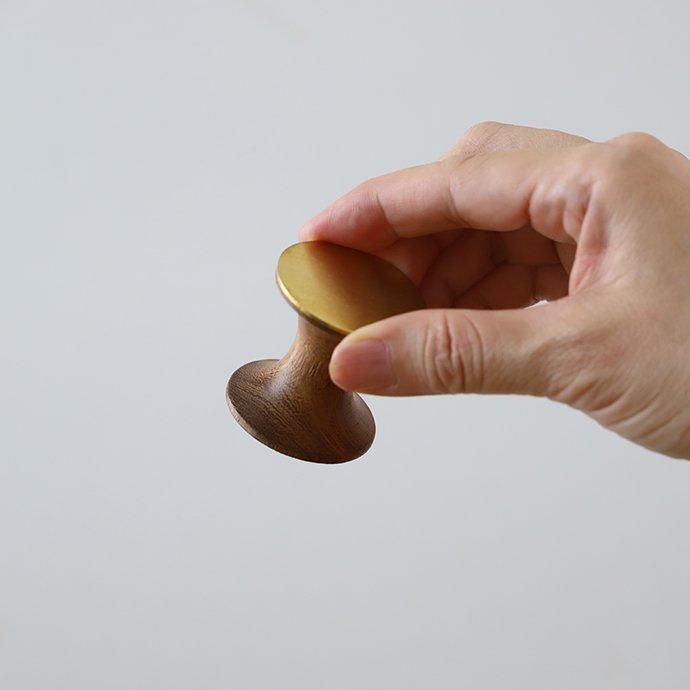 木とBRASSのマグネットフック ラージ - ハシュケ［hushykke］