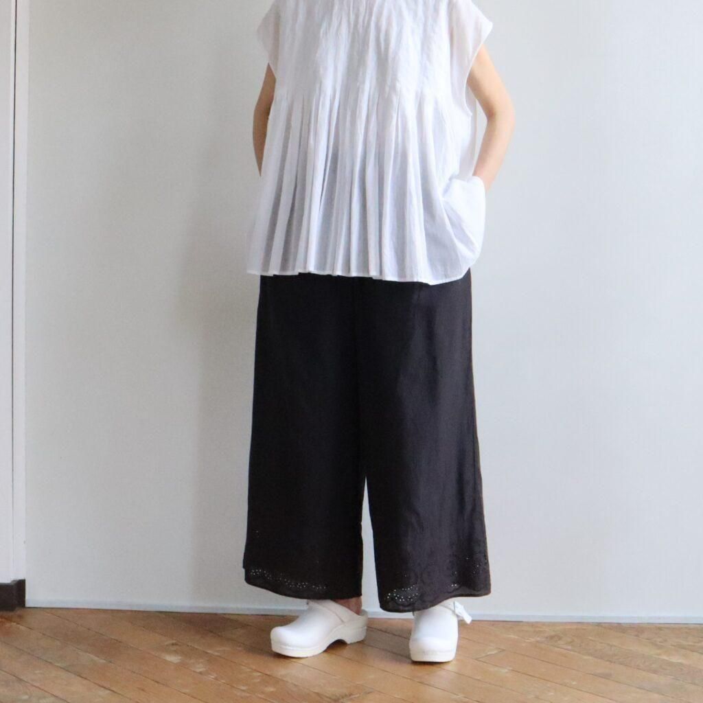 SOIL｜80s VOILE PLAIN WITH CUT WORK LACE EASY PANTS