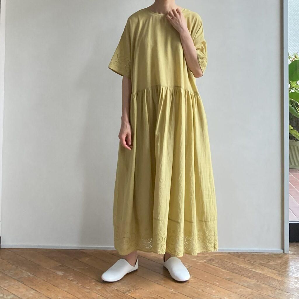 SOIL｜80s VOILE PLAIN WITH CUT WORK LACE CREW-NECK PULLOVER DRESS