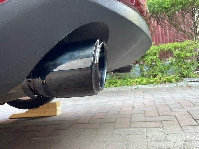 アテンザ GJ系 前期 テーパー マフラーカッター 100mm ブラック アテンザ GJ系 前期 テーパー マフラーカッター 100mm ブラック