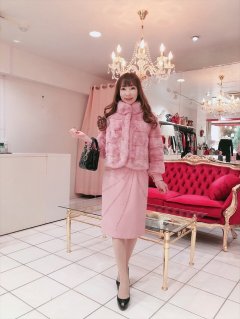 ラバーショルミンクコート ピンク - MATERIA・RU 宝塚セレクトショップ