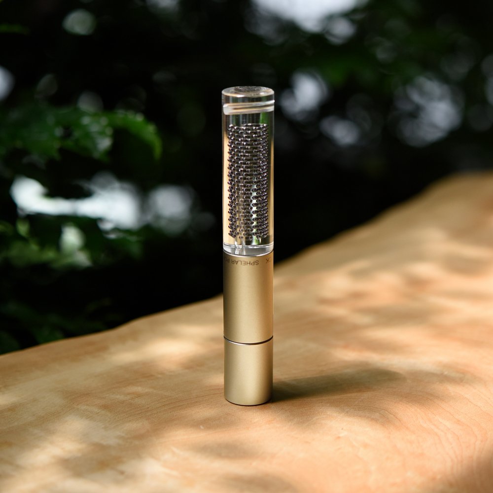 SPHELAR STICK /スフェラースティック 美しい太陽光発電式のLEDペンライト