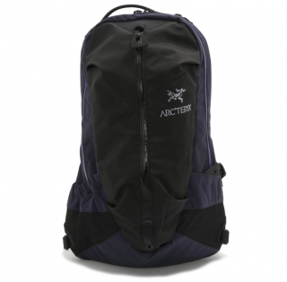 ARC'TERYX <br> アークテリクス / <br>ARRO 22 アロー 22  <br>BLACK/SAPPHIRE<img class='new_mark_img2' src='https://img.shop-pro.jp/img/new/icons50.gif' style='border:none;display:inline;margin:0px;padding:0px;width:auto;' />