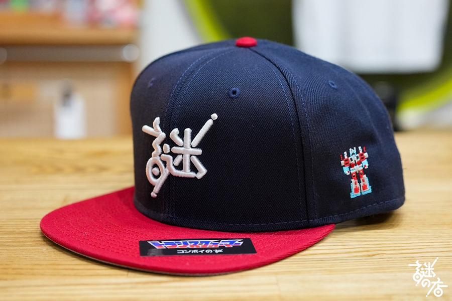 謎の店 トランスフォーマー コンボイの謎 謎キャップ NAVY × RED