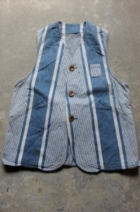 <img class='new_mark_img1' src='https://img.shop-pro.jp/img/new/icons1.gif' style='border:none;display:inline;margin:0px;padding:0px;width:auto;' />VINTAGE / FRENCH VEST / Blue Multh