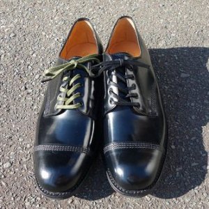 <img class='new_mark_img1' src='https://img.shop-pro.jp/img/new/icons1.gif' style='border:none;display:inline;margin:0px;padding:0px;width:auto;' />SANDERS  / 1128 MILITARY DERBY SHOE / BLACK