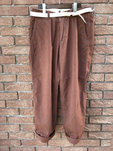 <img class='new_mark_img1' src='https://img.shop-pro.jp/img/new/icons1.gif' style='border:none;display:inline;margin:0px;padding:0px;width:auto;' />MASTER&Co ޥ CHINO LONG TROUSERS    BROWN