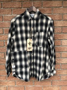 <img class='new_mark_img1' src='https://img.shop-pro.jp/img/new/icons2.gif' style='border:none;display:inline;margin:0px;padding:0px;width:auto;' />【SASSAFRAS】<br>Diggin Shirt<br>Hombre Check<br>White/Black