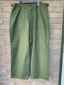 <img class='new_mark_img1' src='https://img.shop-pro.jp/img/new/icons1.gif' style='border:none;display:inline;margin:0px;padding:0px;width:auto;' />CIOTA/<br>Baker PantsBaggyDark Olive 