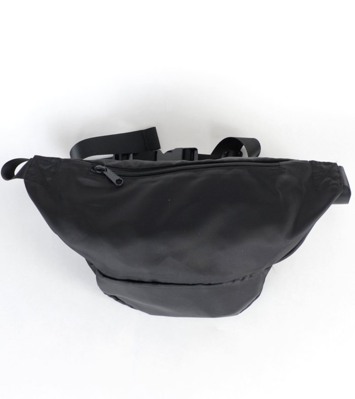 NYLON BEAR WAIST BAG - MILK MILKBOY OFFICIAL ONLINE SHOP | milk inc