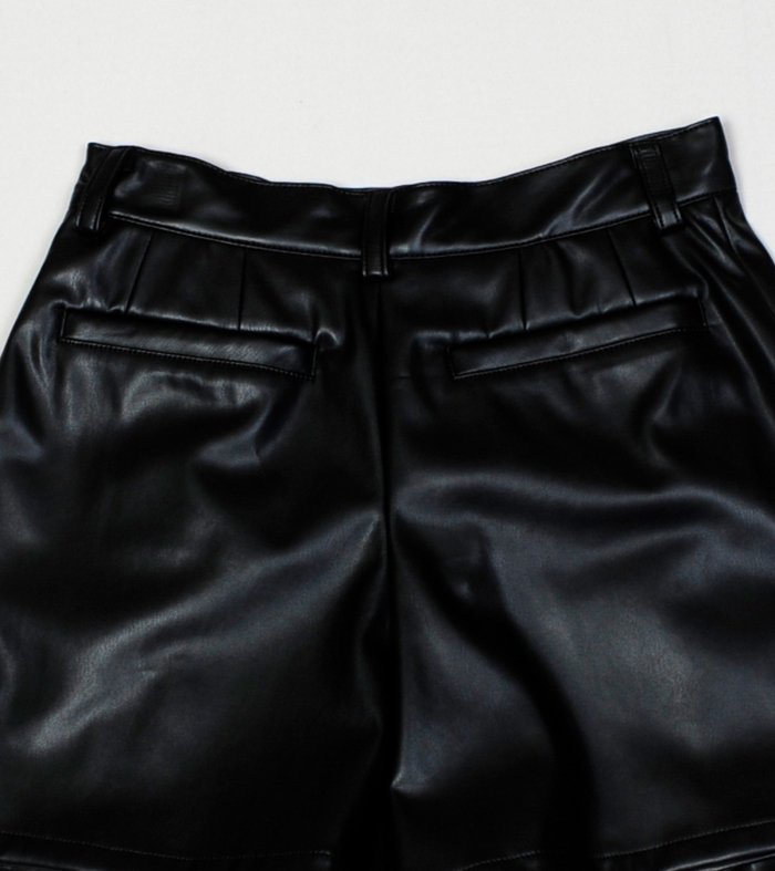 Faux-leather ミニキュロット - MILK MILKBOY OFFICIAL ONLINE SHOP | milk inc