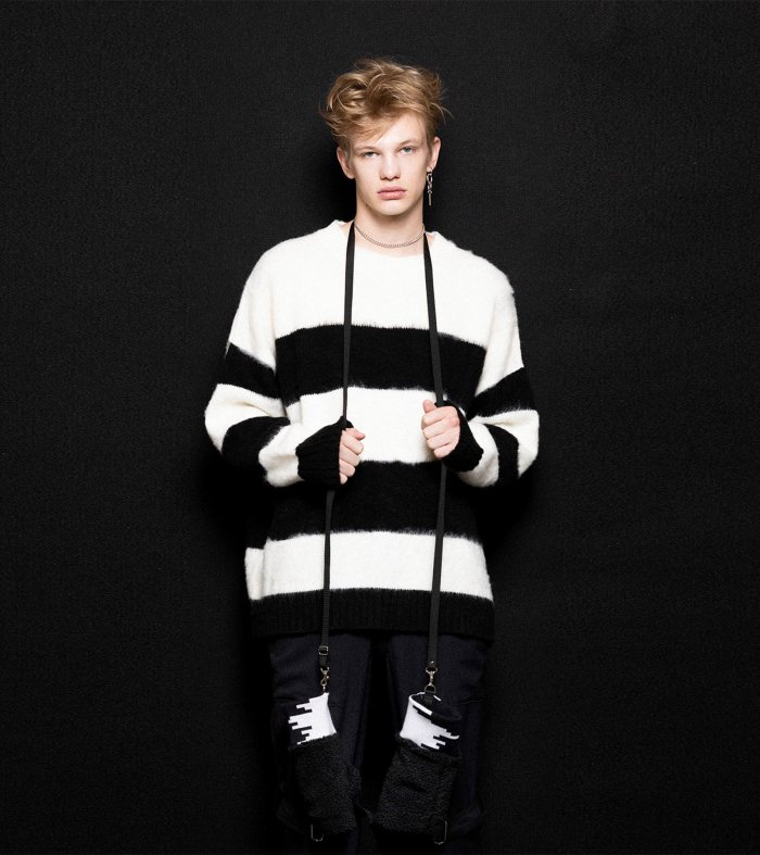 BORDER SWEATER - MILK MILKBOY OFFICIAL ONLINE SHOP | milk inc.