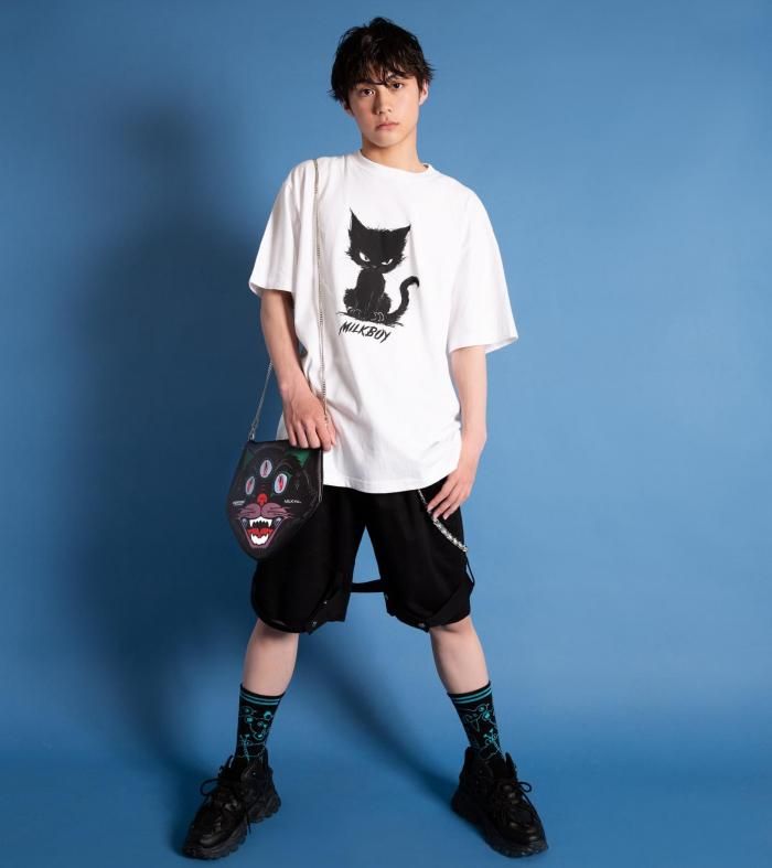UNDERCOVERとMILKBOYコラボT ミルクボーイ、アンダーカバーとの“三つ目のネコ型”チェーン