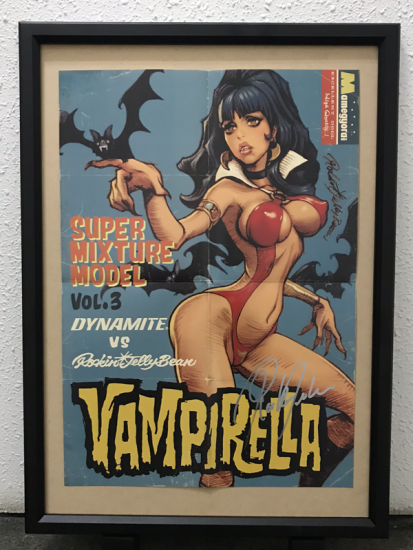 Rockin'Jelly Bean x VAMPIRELLA” FIGURE - SPANA