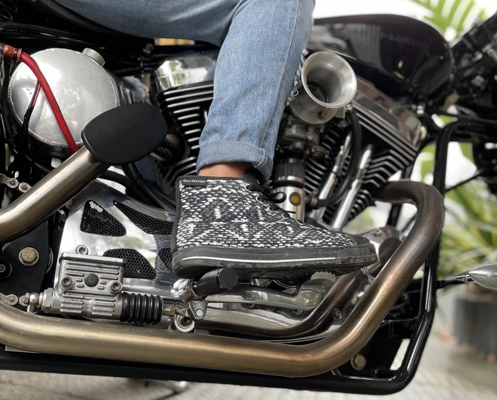 82スネーカー ハイカット - yu-i FACTORY ONLINE SHOP