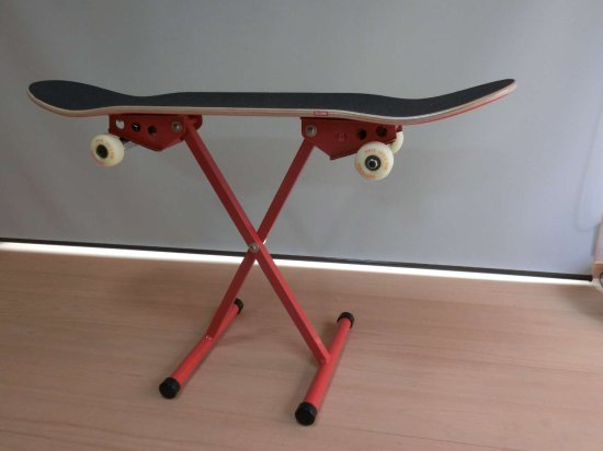 最新作売れ筋が満載 Dr.GRIND A_CHAIR スケートボードチェア スツール 